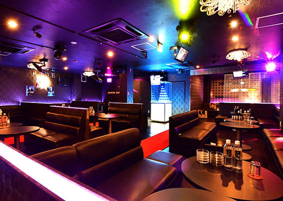 PRIDEの店内写真