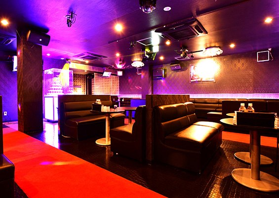 PRIDEの店内写真