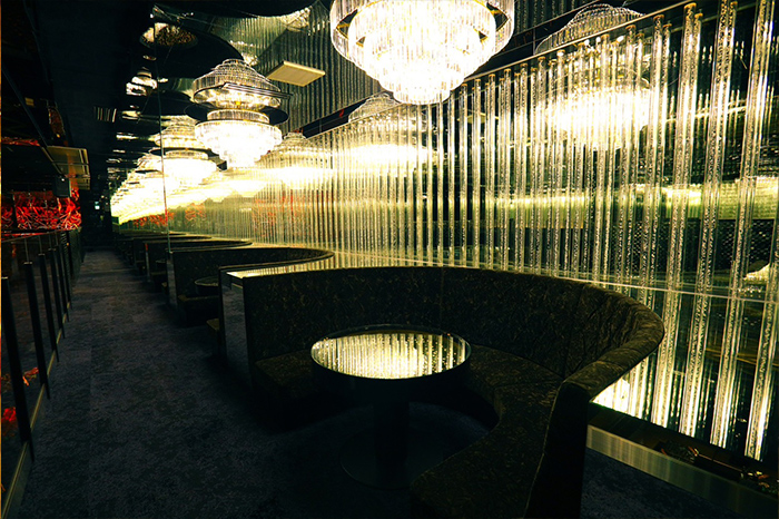 MONSTARの店内写真