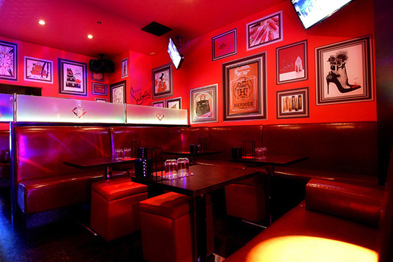 AXEL NAGOYA by ACQUAの店内写真