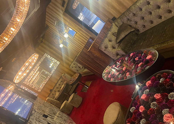 HOMMEの店内写真