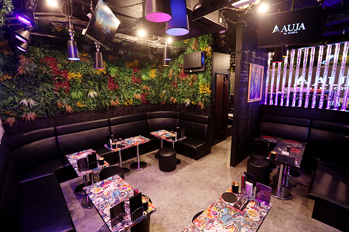 AUJA by ACQUA -Ar’s-の店内写真