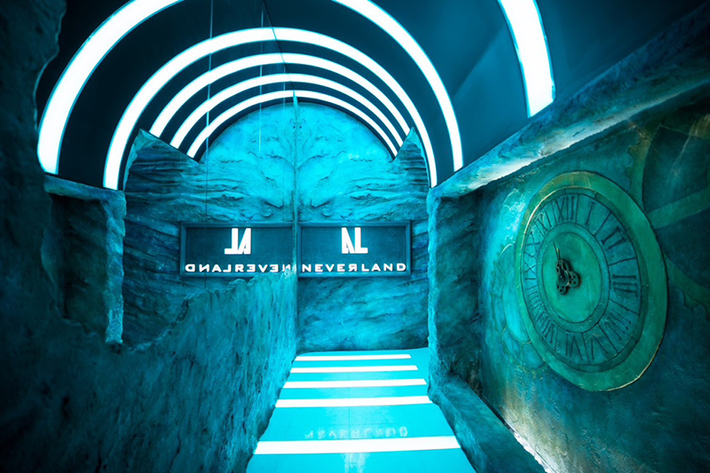 NEVER LANDの店内写真