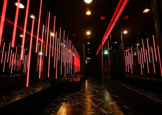 FOUND OUTの店内写真