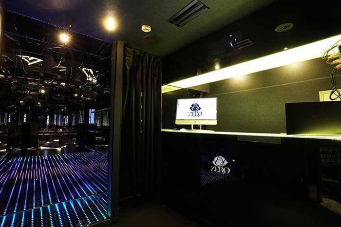 TOP DANDY ZEROの店内写真