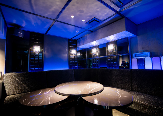 TOP1ONEの店内写真